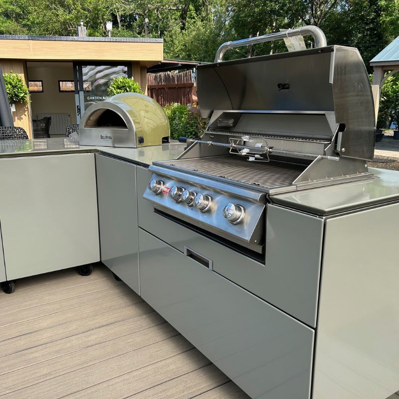 Vlaze Peninsula Units – Kitchen In The Garden - Main Image