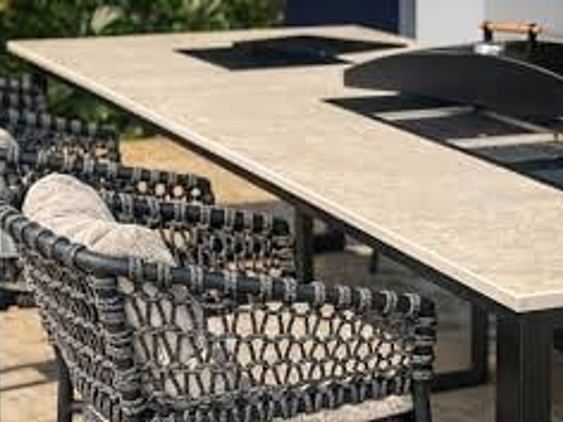 Vuestro Table Social BBQ'ing' - Kitchen In The Garden