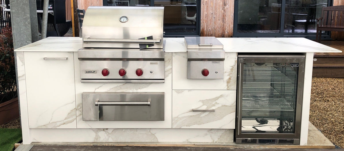 KönigOutdoor display kitchen units - Estatuario Silk
