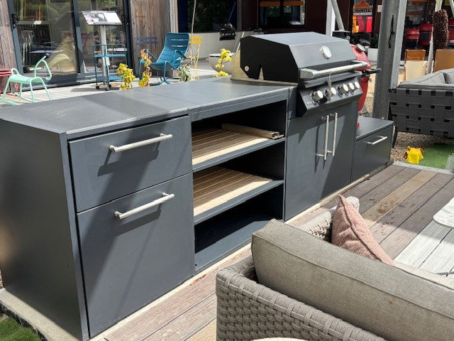 Ex-Display Brabura with Fusion Grill & Kamado Joe Classic II