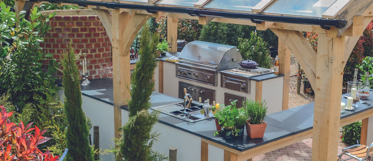 U-shaped outdoor kitchen – Kitchen In The Garden
