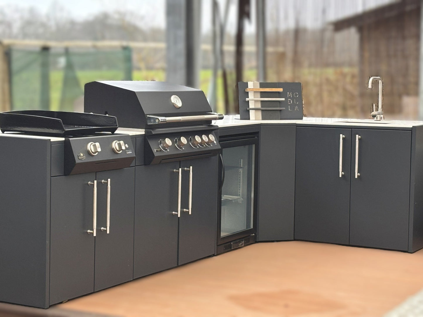 Ex - Display Brabura with Gas Grill, Plancha, Sink & Fridge - Kitchen In The Garden