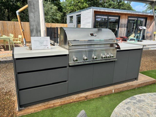 Ex - Display Whistler Kitchen (including delivery) - Kitchen In The Garden