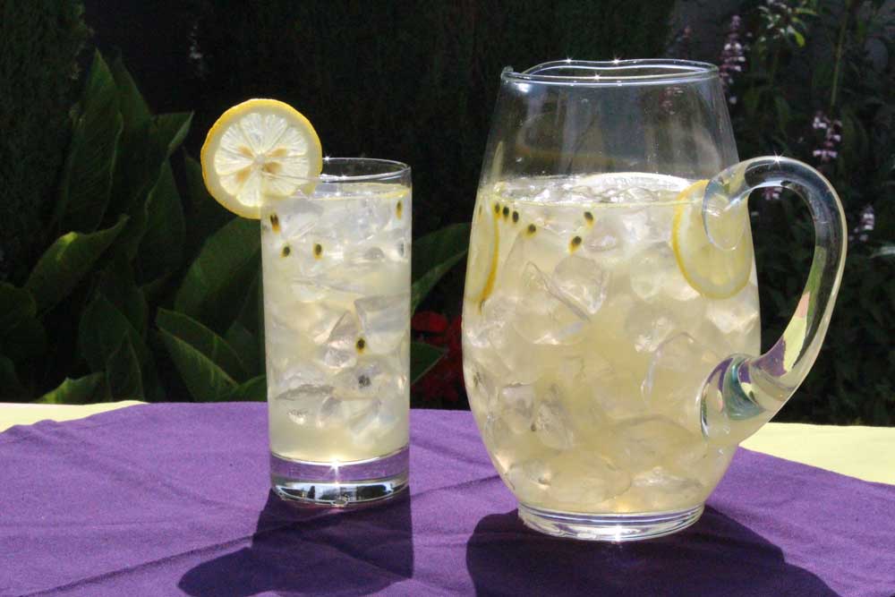 Passion Fruit Lemonade - Kitchen In The Garden